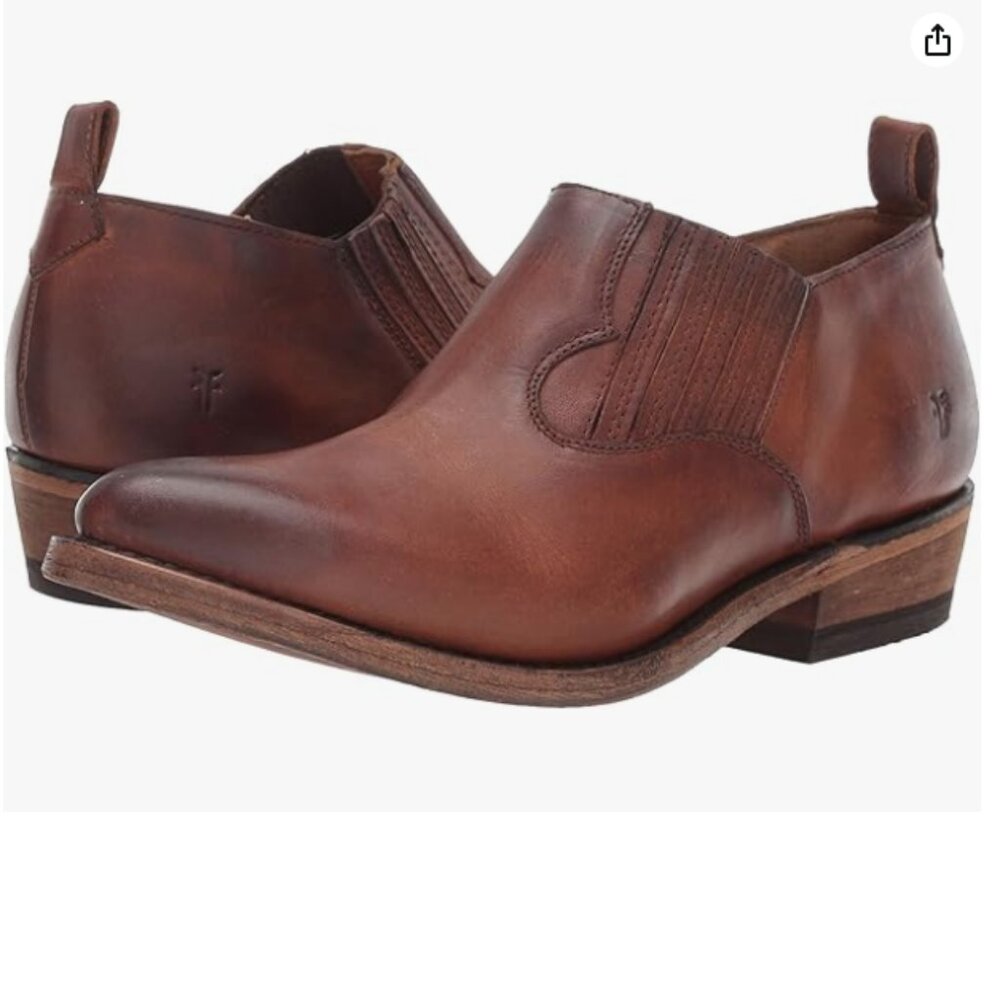 FRYE Women's Billy 70750 Shootie
